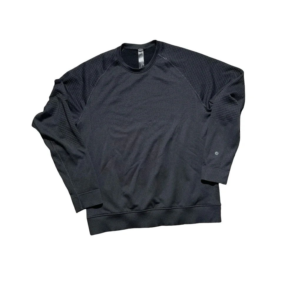 Lululemon Engineered Warmth Crewneck Sweater Black Merino Wool blend Mens L
